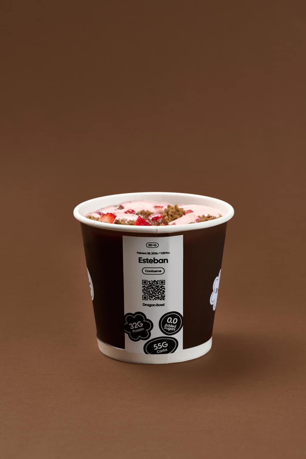 Dragon Bowl — Producto con sticker de macros a la vista
